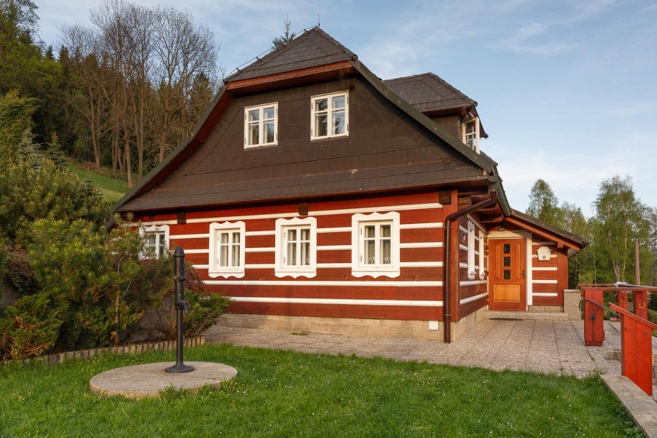 Roubenka Anna Villa Unter-Polaun Buitenkant foto