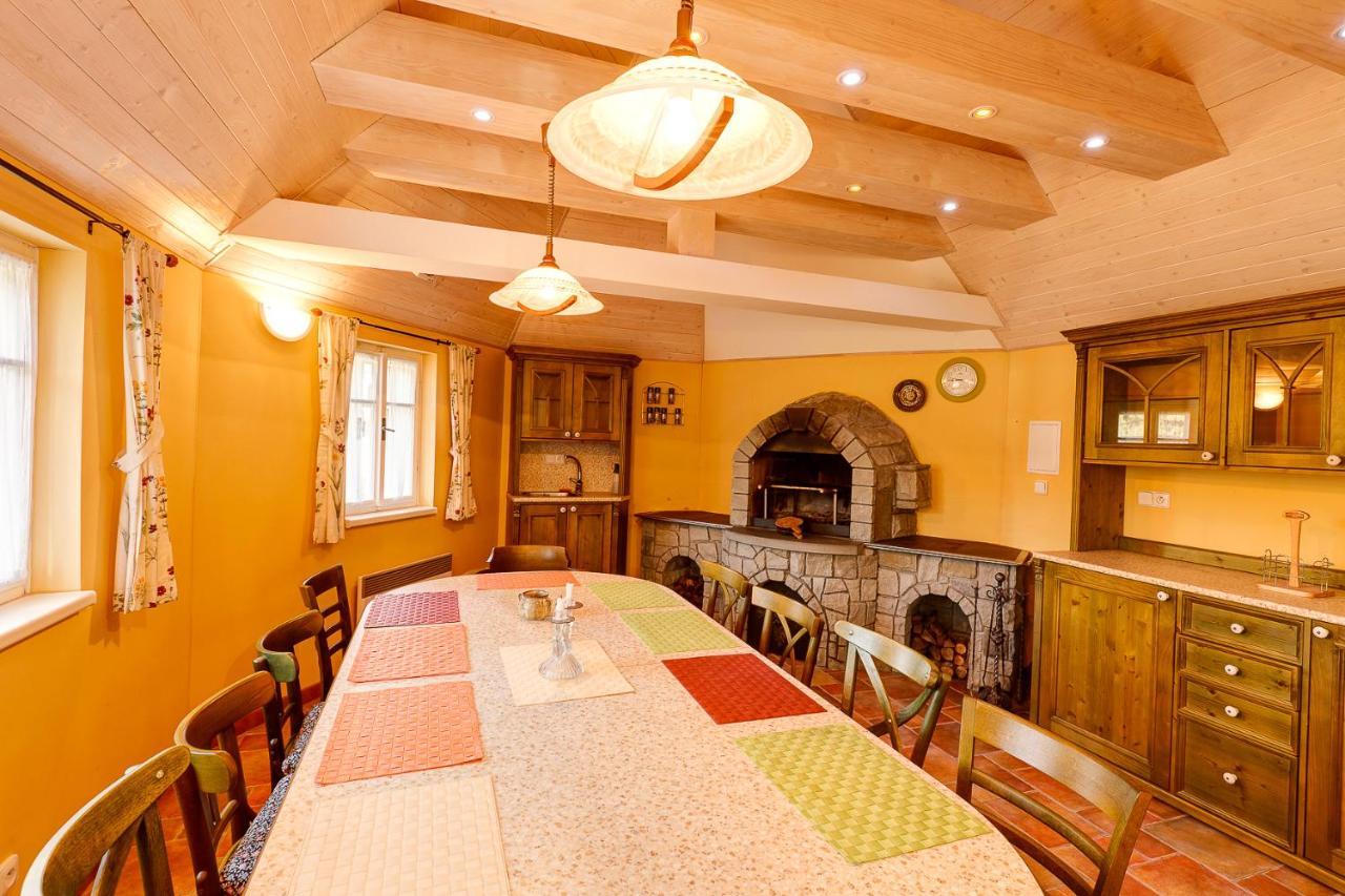 Roubenka Anna Villa Unter-Polaun Buitenkant foto